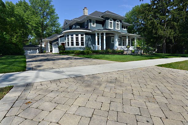 Best Driveway Pavers Near Me  in Benton, IL