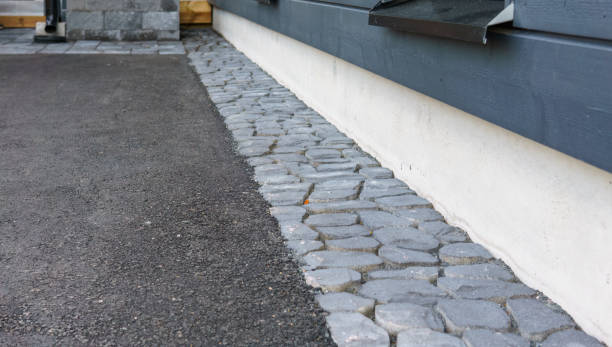 Best Driveway Resurfacing Pavers  in Benton, IL